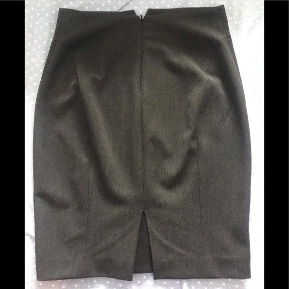 EXPRESS HIGH WAISTED NOTCH FRONT PENCIL SKIRT - Picture 3 of 3